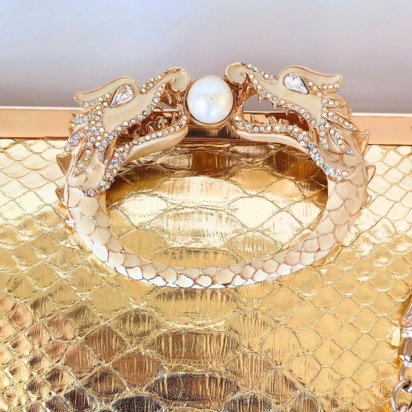 Gucci 2004 Tom Ford Era Limited Edition Dragon Head Clutch Frame Bag - Picture 3 of 15